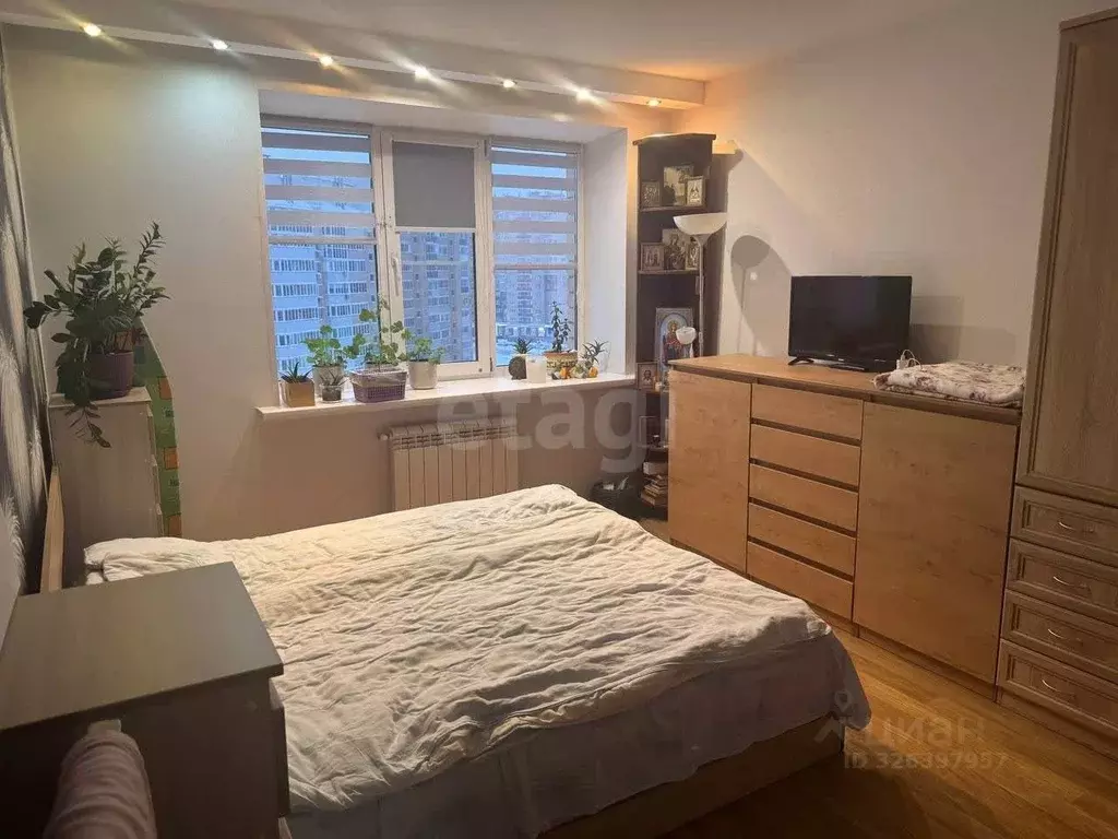 1-к кв. Чувашия, Чебоксары Университетская ул., 38к3 (55.3 м) - Фото 1