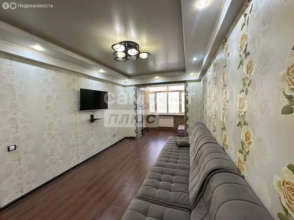 1-комнатная квартира: Каспийск, проспект М. Омарова, 11 (47 м) - Фото 1