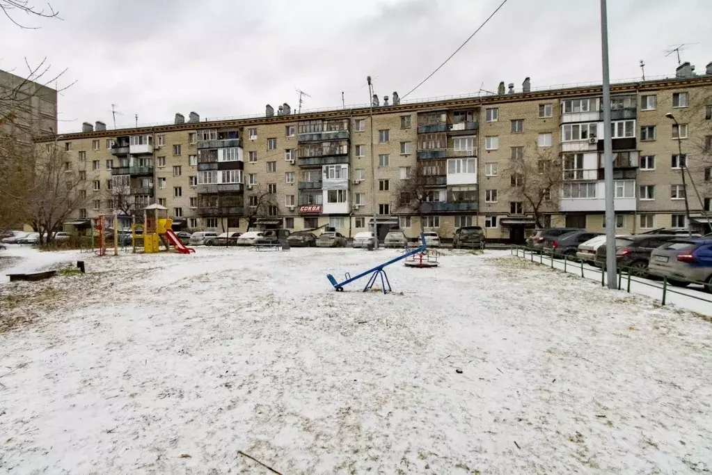 1-к кв. Тюменская область, Тюмень ул. Максима Горького, 28 (29.0 м) - Фото 0