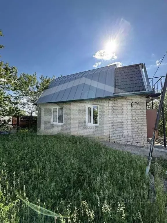Дом в Воронежская область, Семилукский район, Девицкое с/пос, Бахчеево ... - Фото 1