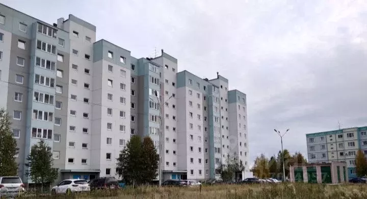 2-к кв. ханты-мансийский ао, когалым ул. градостроителей, 2 (56.0 м) - Фото 0