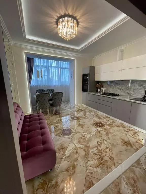 3-к кв. Астраханская область, Астрахань Набережная 1 Мая ул., 49 (80.0 ... - Фото 1