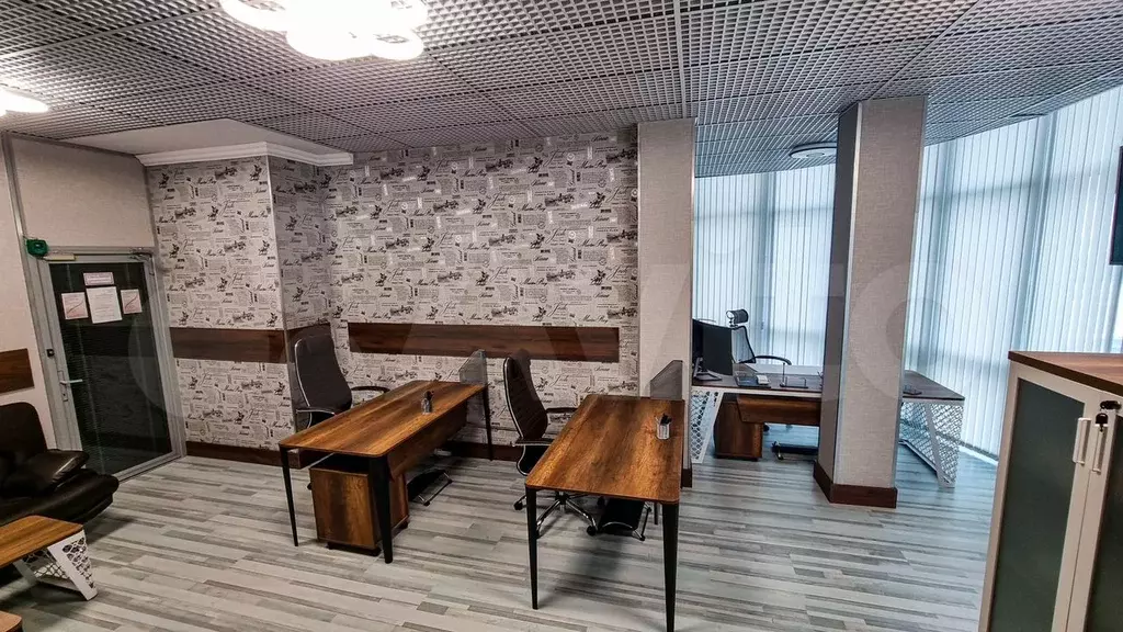 Видовой офис в центре С мебелью и техникой - Фото 0