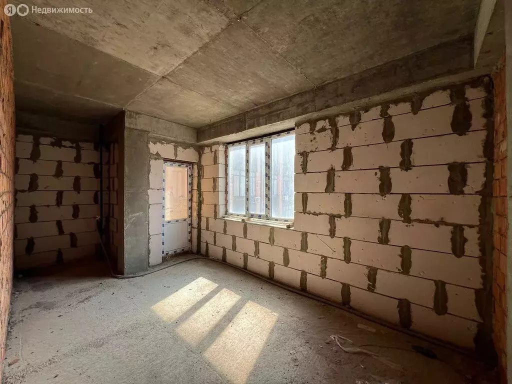 1-комнатная квартира: Махачкала, Магарамкентская улица, 40 (70 м) - Фото 1