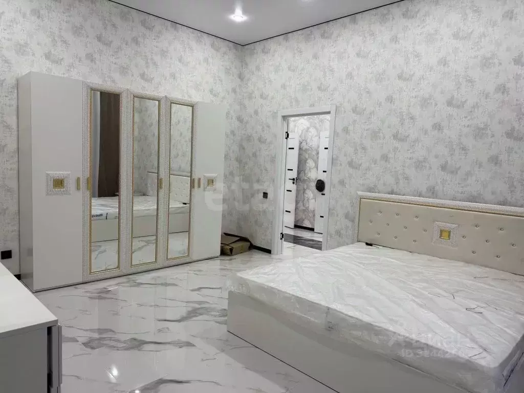 Дом в Ямало-Ненецкий АО, Тарко-Сале Пуровский район, Ближние дачи, 18А ... - Фото 1