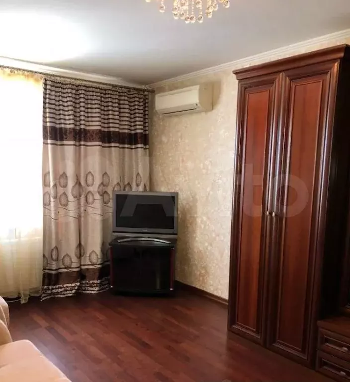 1-к. квартира, 40 м, 7/22 эт. - Фото 1