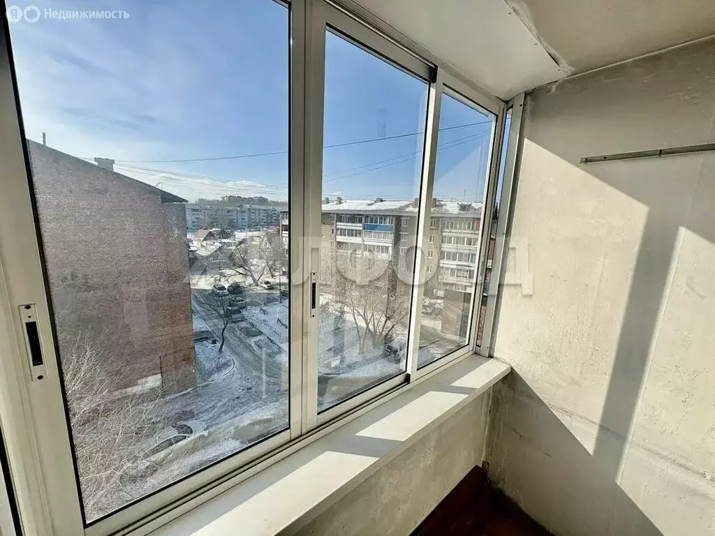 3-комнатная квартира: Иркутск, улица Тельмана, 183 (60 м) - Фото 1