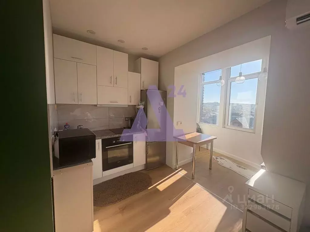 Студия Алтайский край, Барнаул ул. Никитина, 133 (19.3 м) - Фото 1