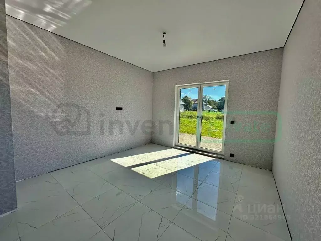 Дом в Калининградская область, Гурьевский муниципальный округ, пос. ... - Фото 2