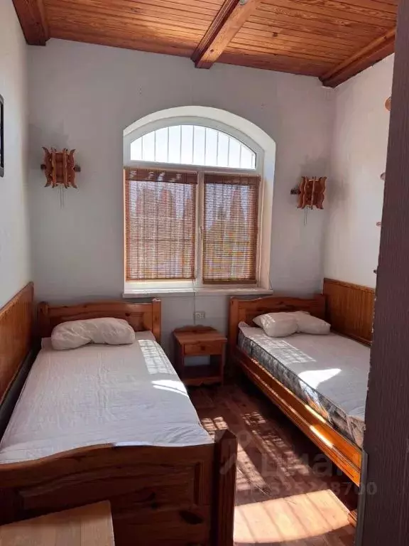 Дом в Крым, Алушта муниципальный округ, Партенит пгт ул. Ламбатская, ... - Фото 1