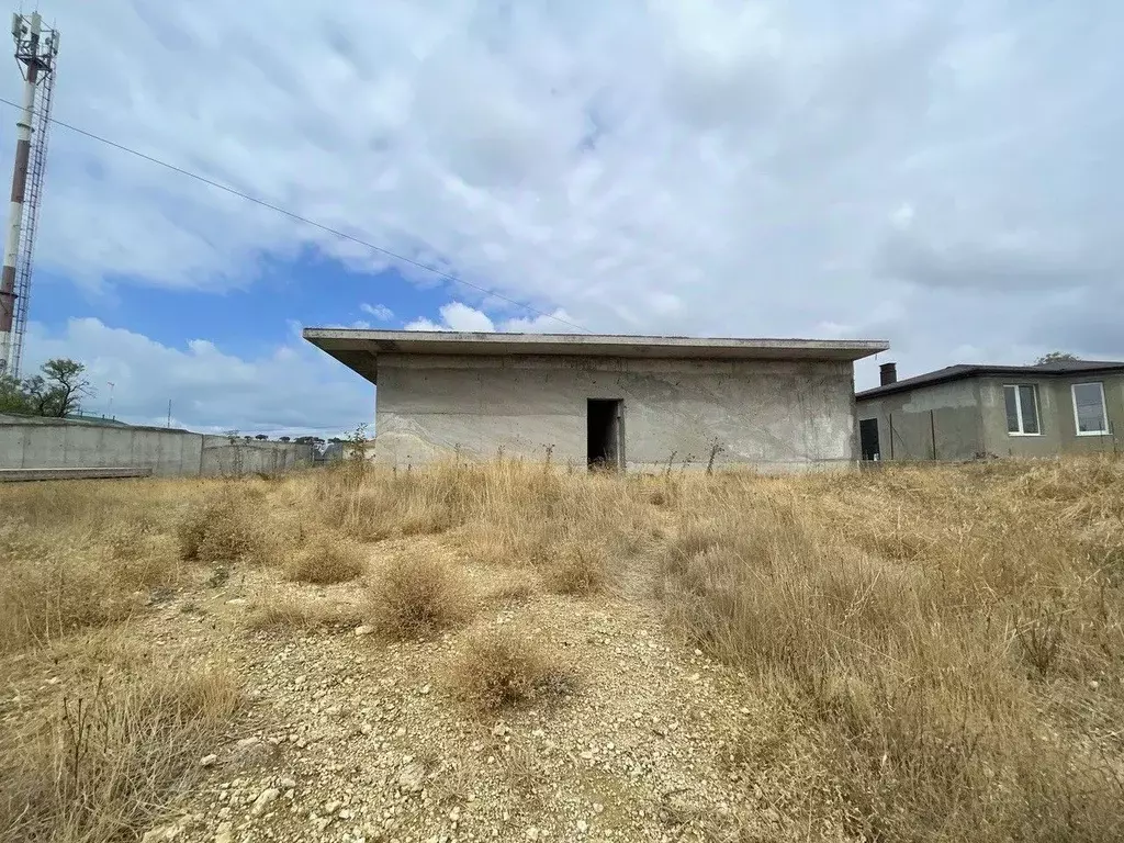 Дом в Севастополь ул. Летчика Авдеева, 112 (141 м) - Фото 1