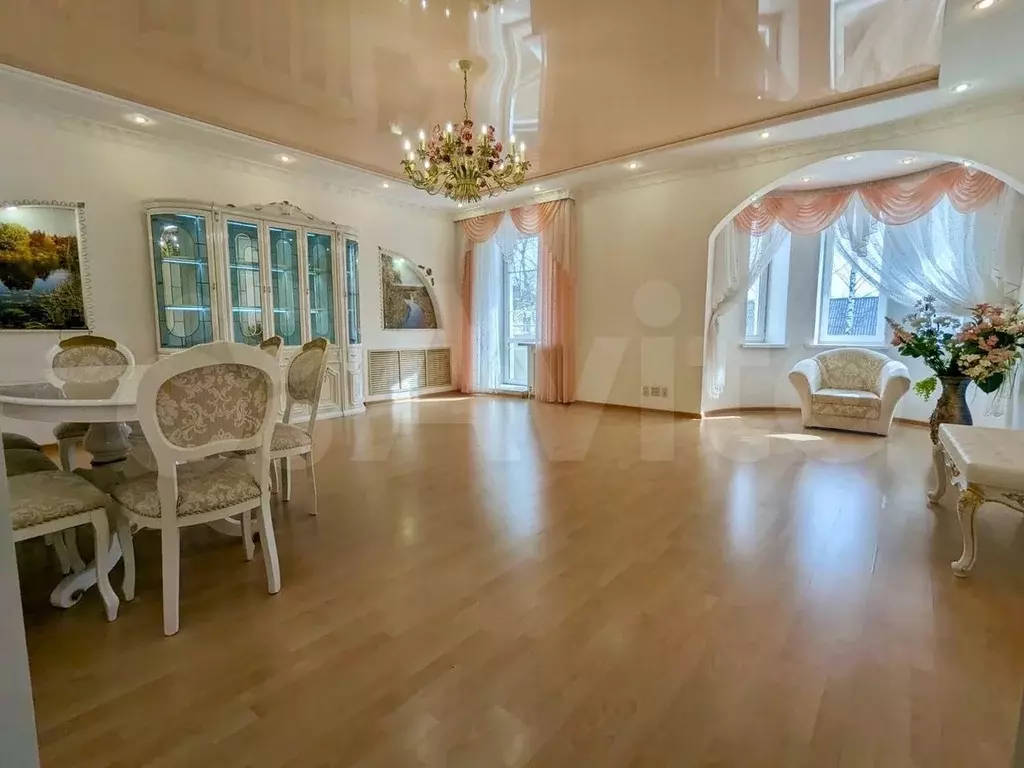 3-к. квартира, 122 м, 2/3 эт. - Фото 0