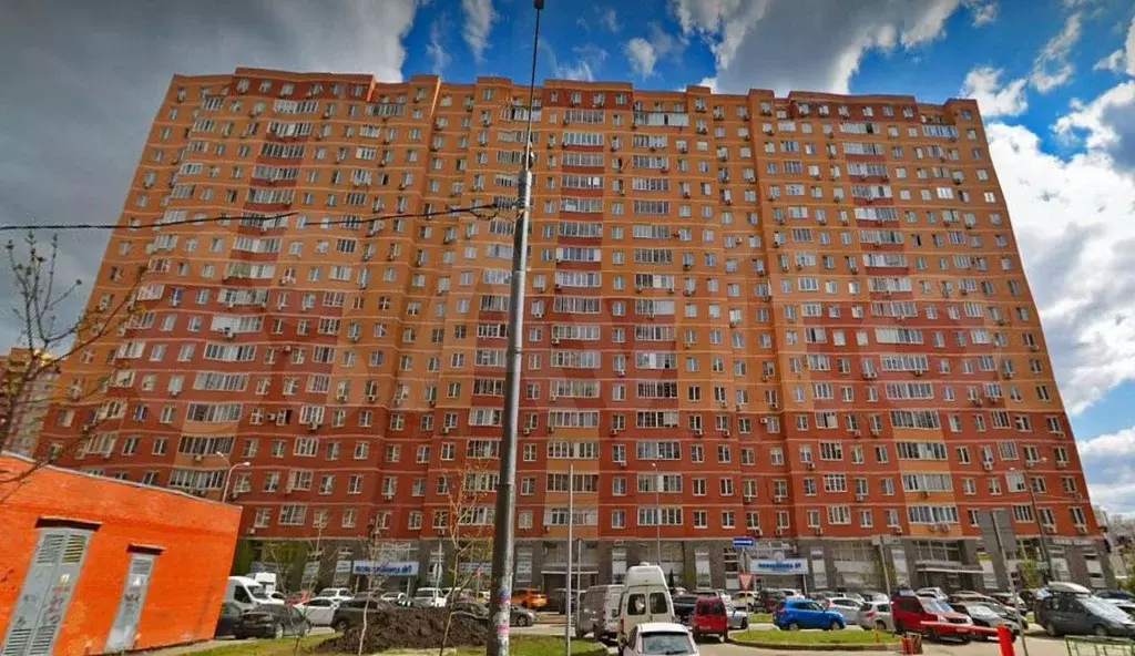 Аукцион: 3-к. квартира, 178,4 м, 17/18 эт. - Фото 1