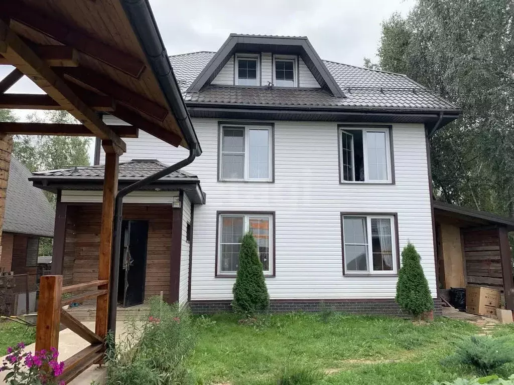 Дом, 200 м - Фото 1