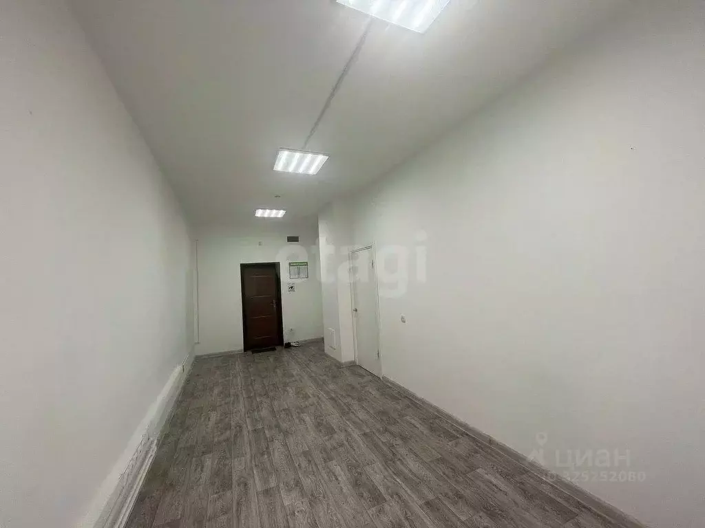 Офис в Ямало-Ненецкий АО, Салехард ул. Чубынина, 25 (46 м) - Фото 2