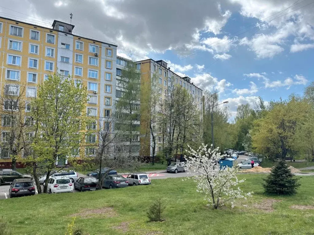3-к кв. Москва Новоясеневский просп., 5К1 (67.1 м) - Фото 0