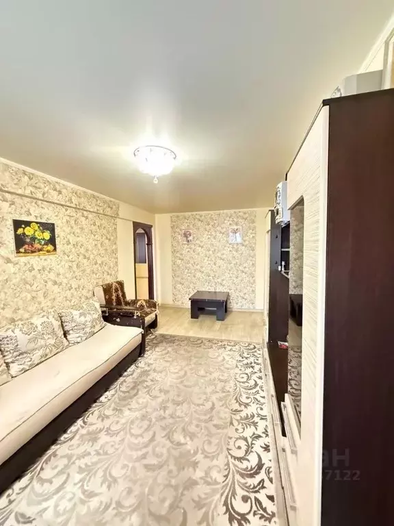 3-к кв. Омская область, Омск Городок Нефтяников мкр, ул. ... - Фото 1