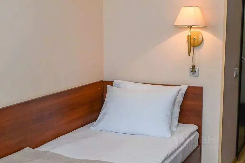 Комната Мурманская область, Мончегорск просп. Металлургов, 32 - Фото 2