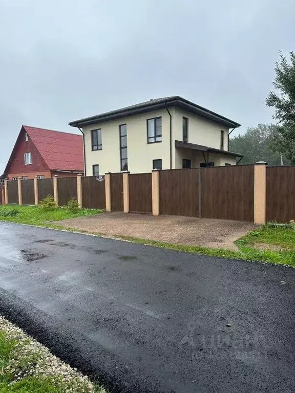 Дом в Московская область, Клин городской округ, д. Давыдково  (200 м) - Фото 2