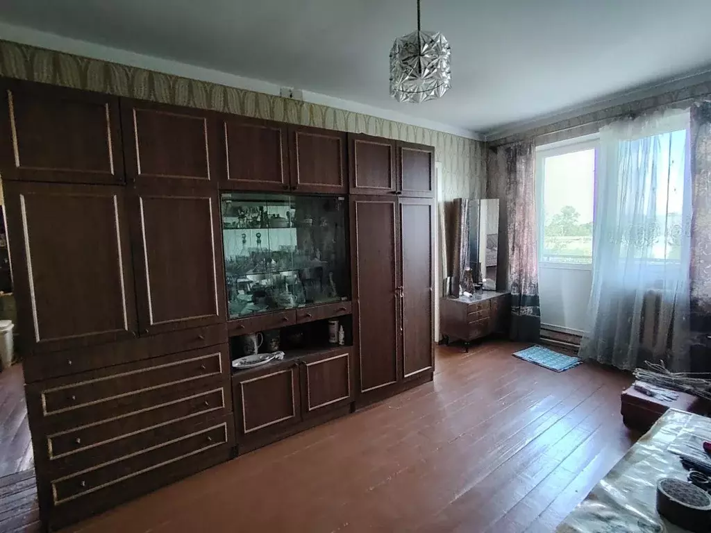 Продаётся 4-к квартира, 61.07 м - Фото 1