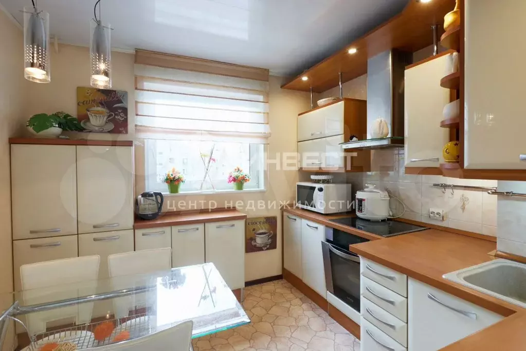 3-к. квартира, 66 м, 6/9 эт. - Фото 0
