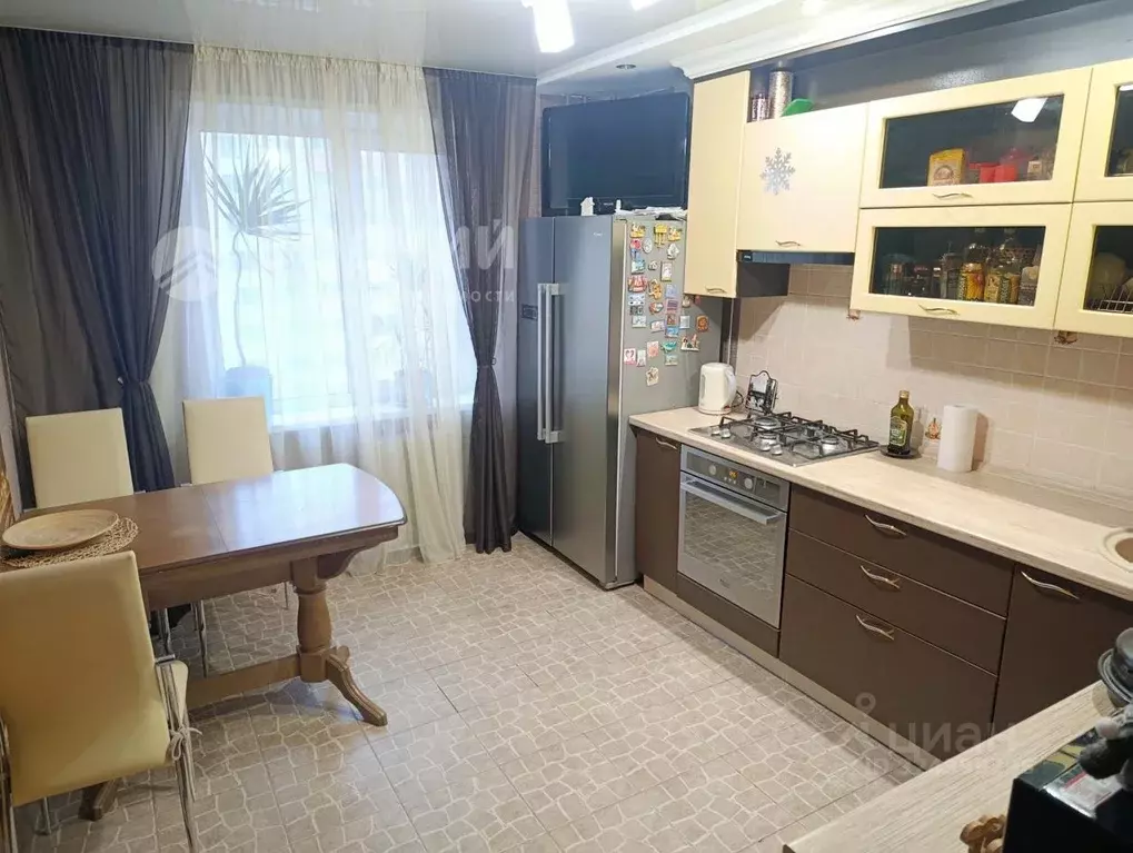 2-к кв. Чувашия, Новочебоксарск ул. Строителей, 1к1 (54.8 м) - Фото 1