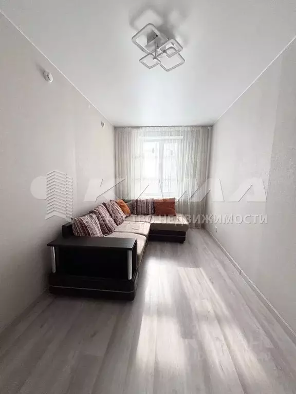 1-к кв. Татарстан, Набережные Челны просп. Раиса Беляева, 42А (34.3 м) - Фото 1