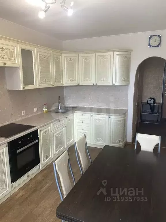 2-к кв. Тюменская область, Тюмень Холодильная ул., 15 (59.1 м) - Фото 1