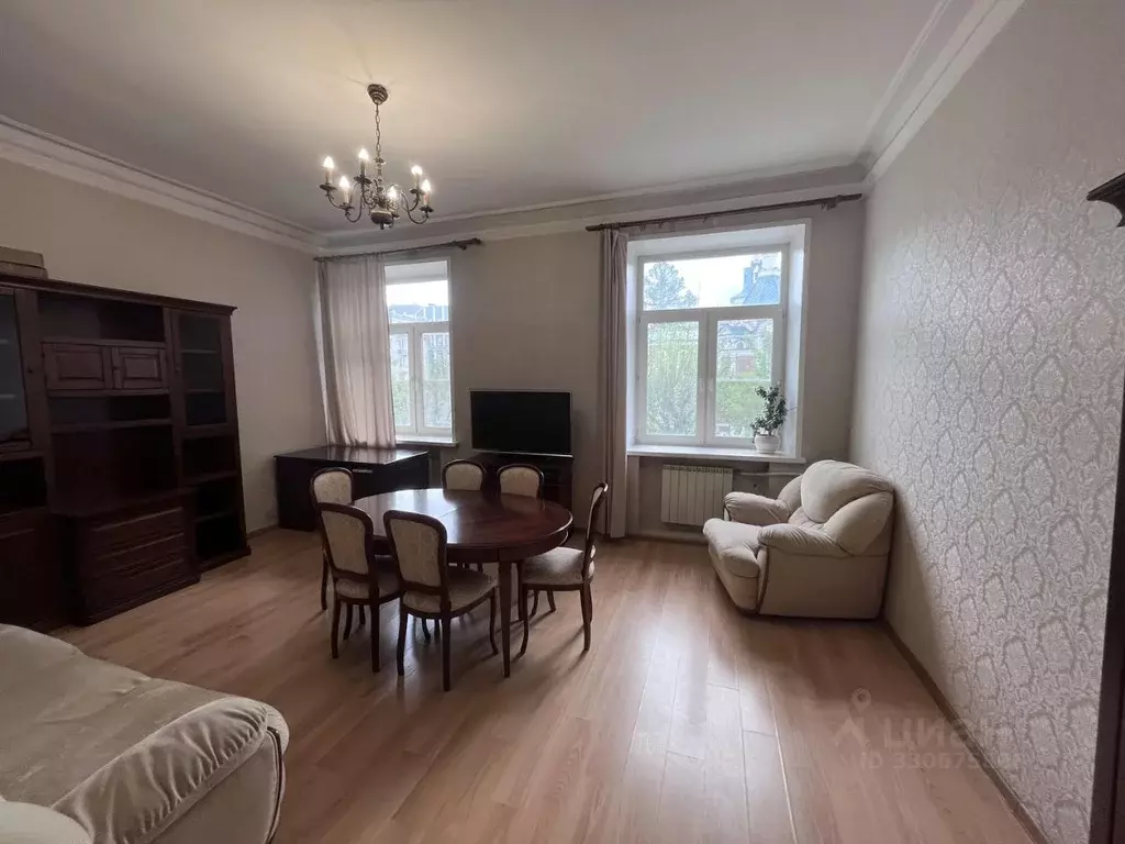 3-к кв. Красноярский край, Красноярск ул. Горького, 10 (85.0 м) - Фото 2