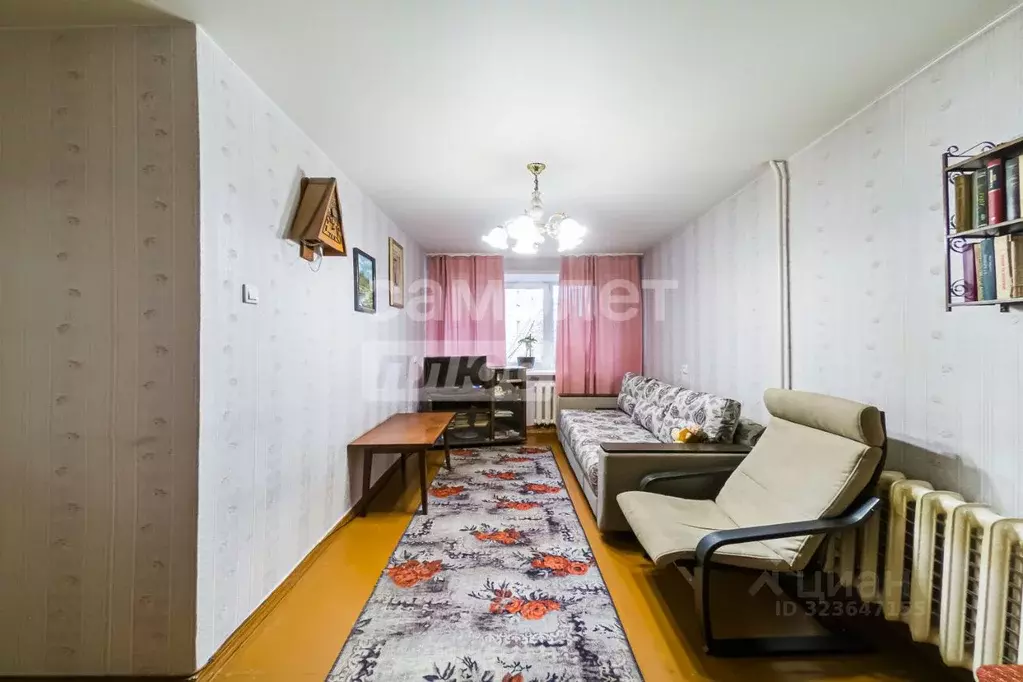 2-к кв. Свердловская область, Екатеринбург ул. Ползунова, 34К (39.6 м) - Фото 1