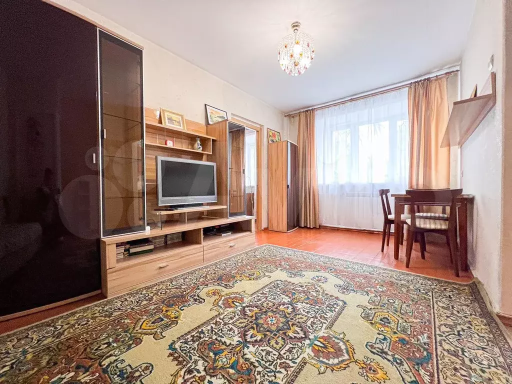 2-к. квартира, 43 м, 1/5 эт. - Фото 0