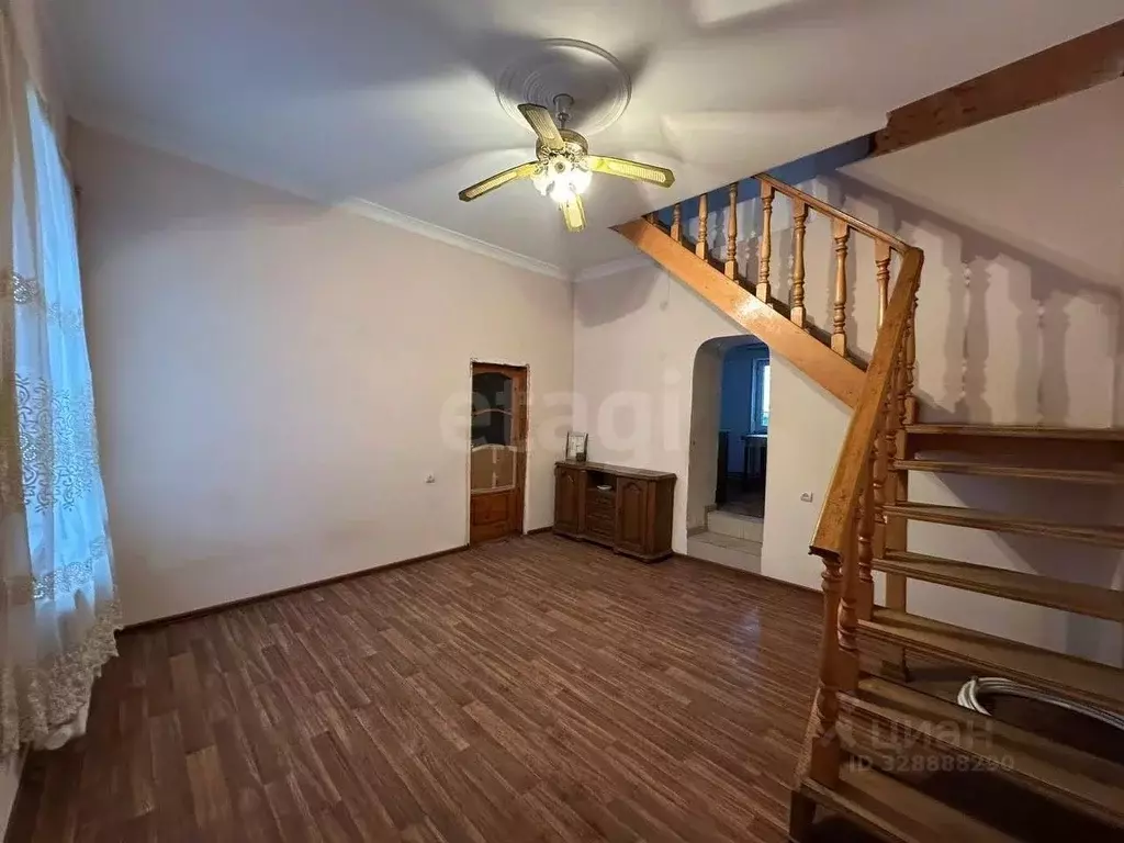 Торговая площадь в Северная Осетия, Владикавказ ул. Валерия Чкалова, ... - Фото 1