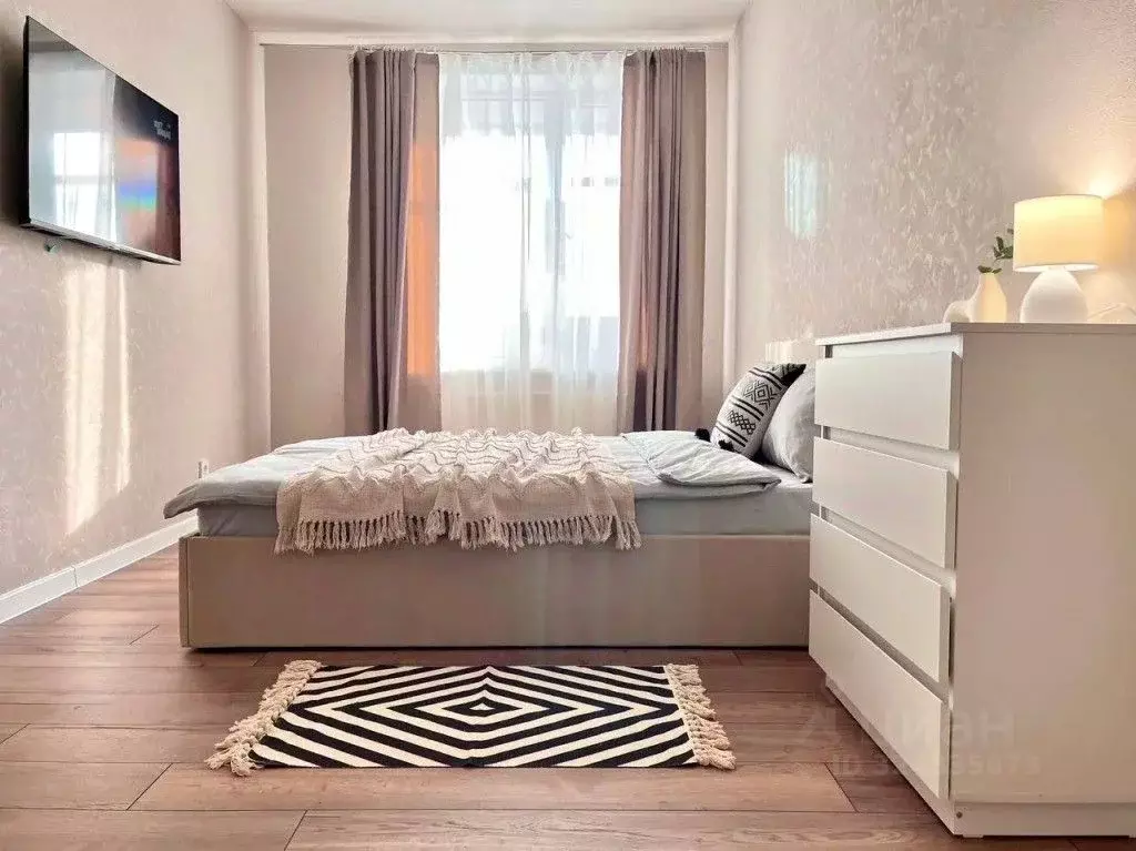 2-к кв. Пермский край, Пермь ул. Фрезеровщиков, 86 (71.0 м) - Фото 0