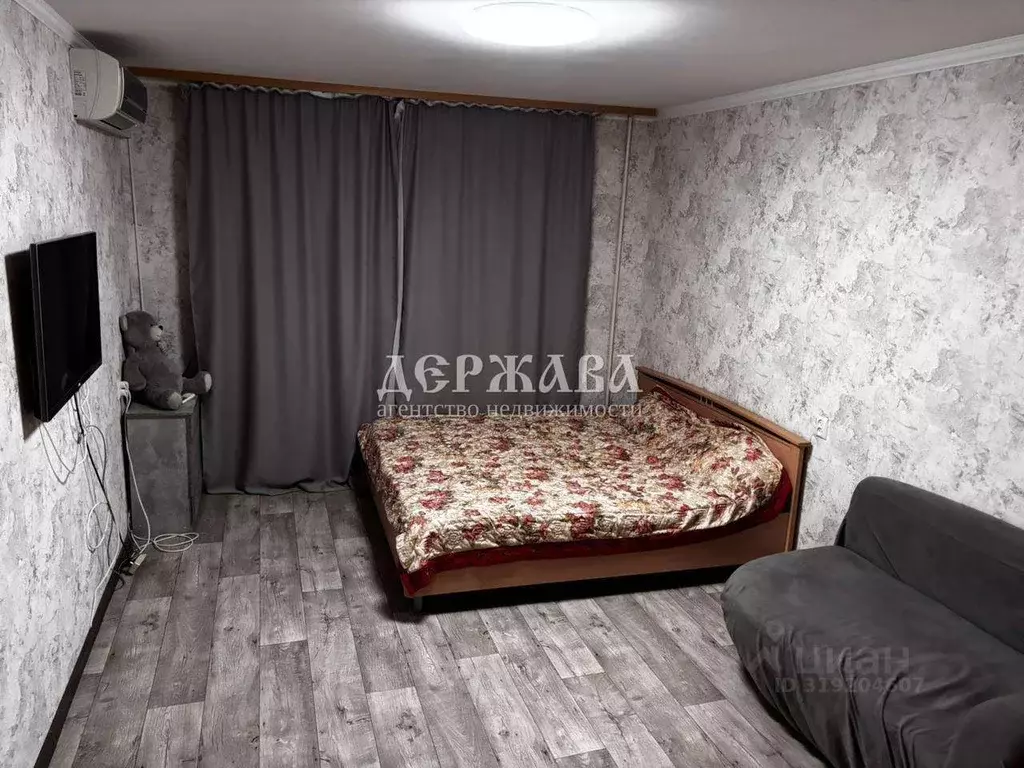 1-к кв. Белгородская область, Старый Оскол Восточный мкр, 11 (37.0 м) - Фото 0