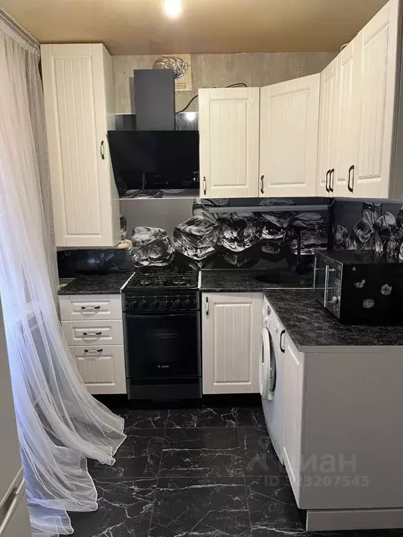 3-к кв. Тульская область, Суворов Тульская ул., 19 (62.0 м) - Фото 1