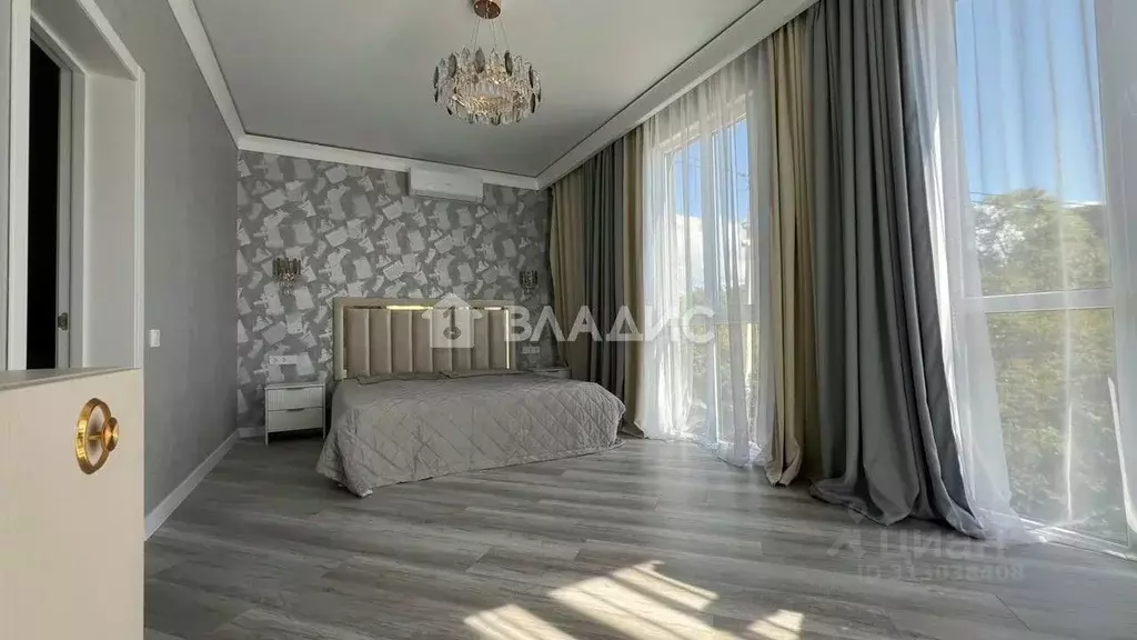 Дом в Краснодарский край, Сочи ул. Ближняя, 14А (175 м) - Фото 0