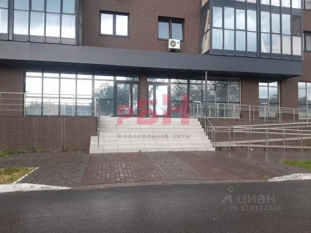 Помещение свободного назначения в Тюменская область, Тюмень ул. ... - Фото 0
