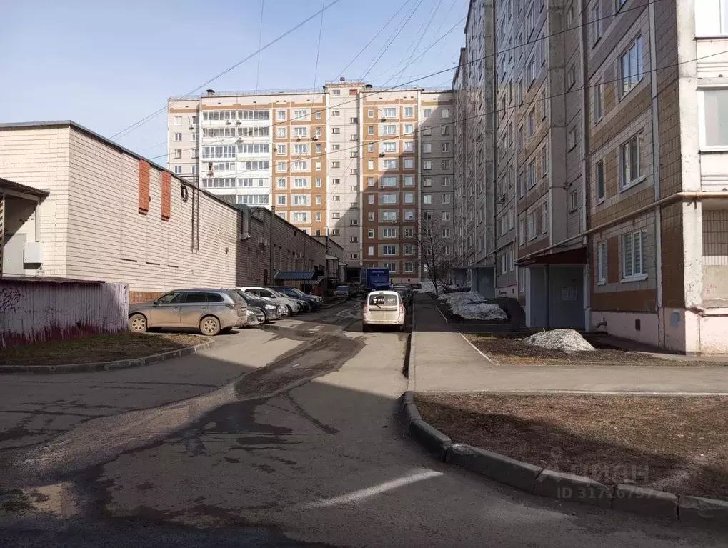 Помещение свободного назначения в Удмуртия, Ижевск ул. Ленина, 114 ... - Фото 0