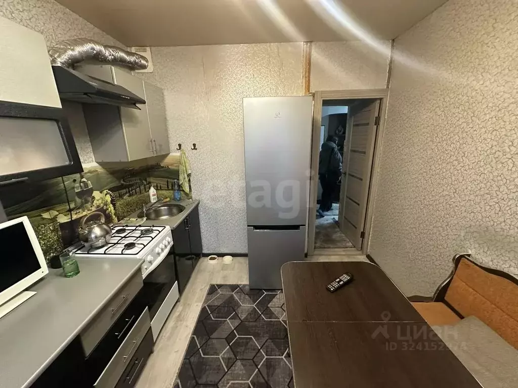 3-к кв. Саратовская область, Саратов ул. Имени П.Ф. Батавина, 2 (65.0 ... - Фото 1