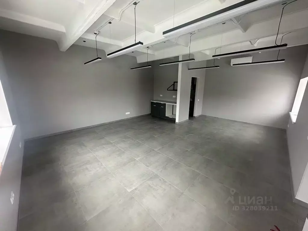 Офис в Крым, Симферополь ул. Крылова, 73 (80 м) - Фото 1