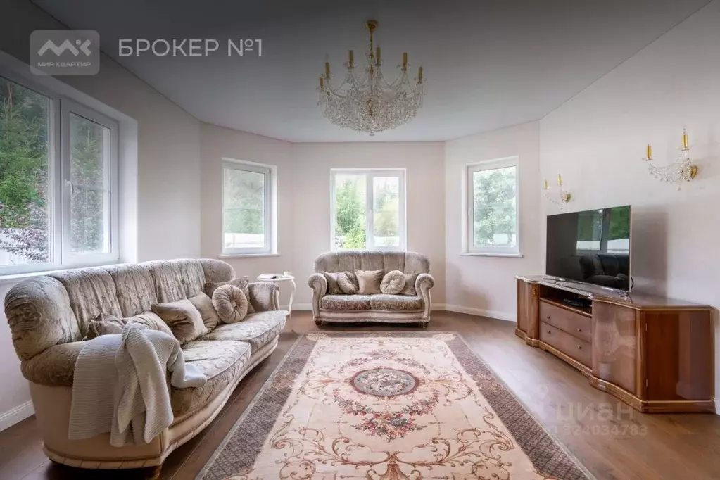 Дом в Ленинградская область, Выборгский район, Полянское с/пос, пос. ... - Фото 1