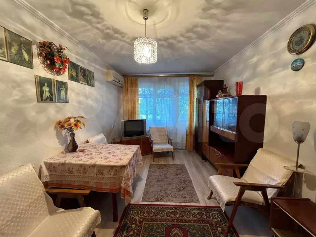 Комната 18 м в 1-к., 2/5 эт. - Фото 1