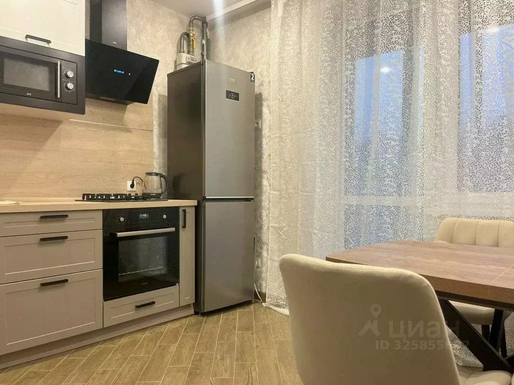 1-к кв. Тверская область, Тверь Псковская ул., 1 (402.0 м) - Фото 2