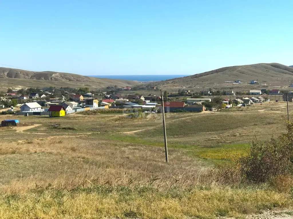 Участок в Крым, Феодосия городской округ, с. Южное ул. Дорожная (10.0 .,  Купить земельный участок Южное, Крым, ID объекта - 20005821618