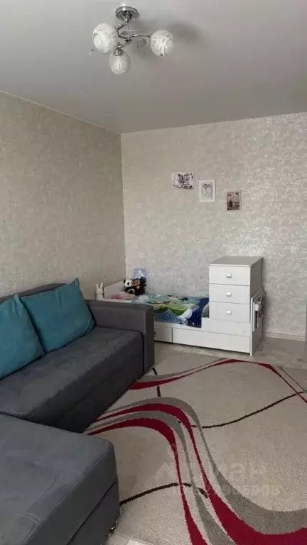 1-к кв. Тюменская область, Тюмень Малая Боровская ул., 28 (39.1 м) - Фото 1