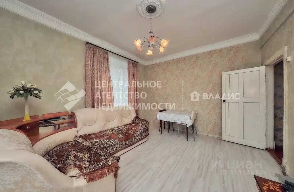 3-к кв. Рязанская область, Рязань ул. Есенина, 59/12 (64.7 м) - Фото 0