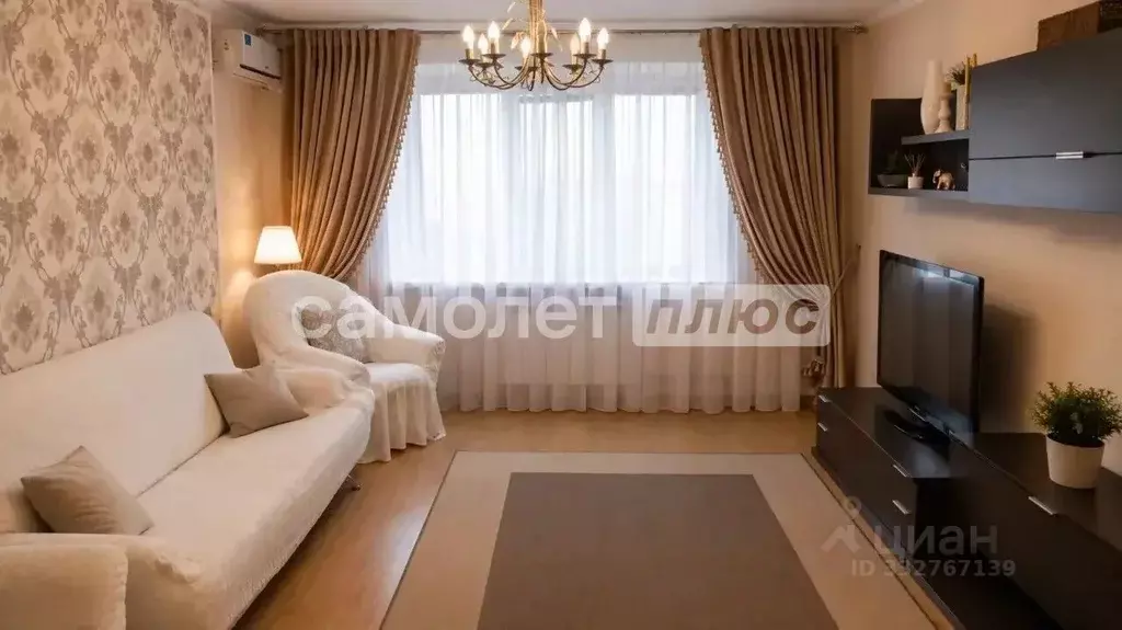 4-к кв. Белгородская область, Белгород ул. Губкина, 18в (86.0 м) - Фото 1