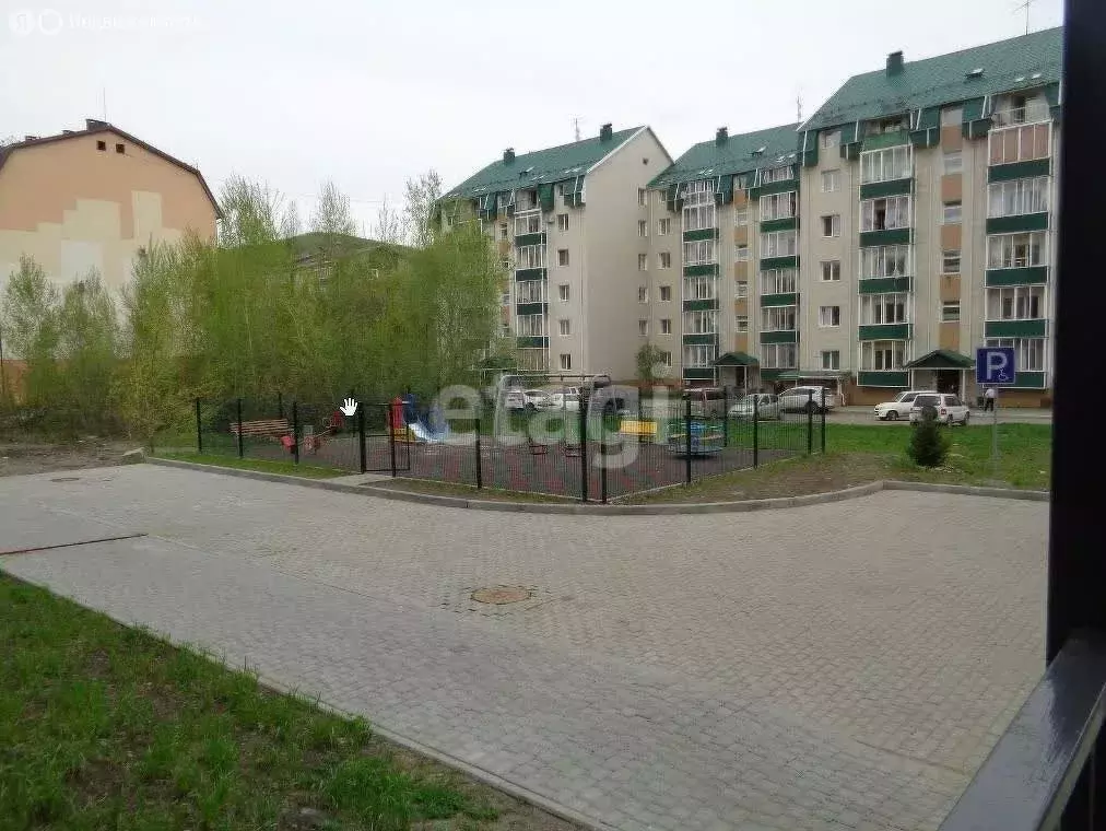 1-комнатная квартира: Горно-Алтайск, улица Петра Сухова, 14/2 (46.7 м) - Фото 1