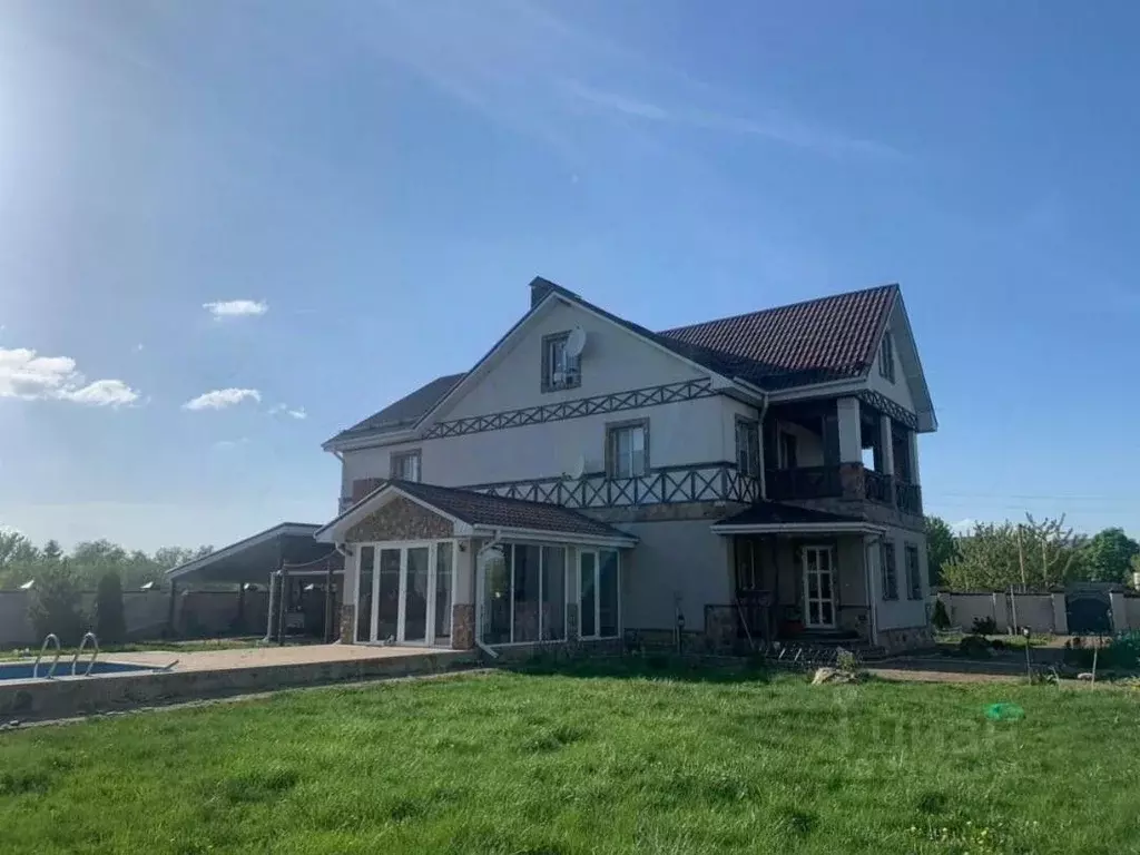 Коттедж в Курская область, Горшеченский район, Куньевский сельсовет, ... - Фото 1