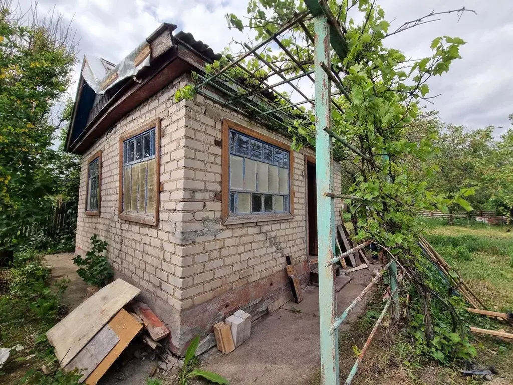 Дом в Волгоградская область, Волжский Цветущий сад СНТ, ул. ... - Фото 0
